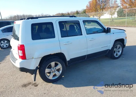2012 Jeep Patriot Latitude z USA, uszkodzony, nr VIN 1C4NJRFB0CD630615